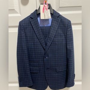 Isaac Mizrahi Boys' Slim 3 Piece Suit